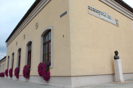 Aranyszöm Event House