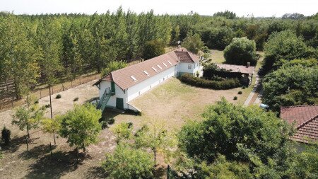 Csányi Bor- és Vendégház